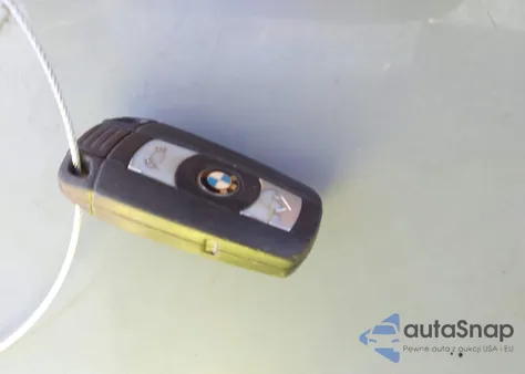 2008 BMW 328I из США, поврежденный, VIN WBAWL13508PX17075